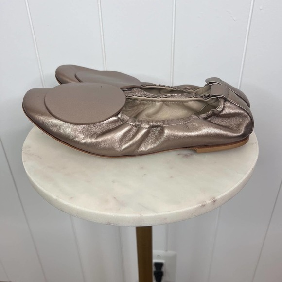 Bells & Becks Gold Ballet Flats 100% Leather SZ 37 US 7 - Picture 3 of 6